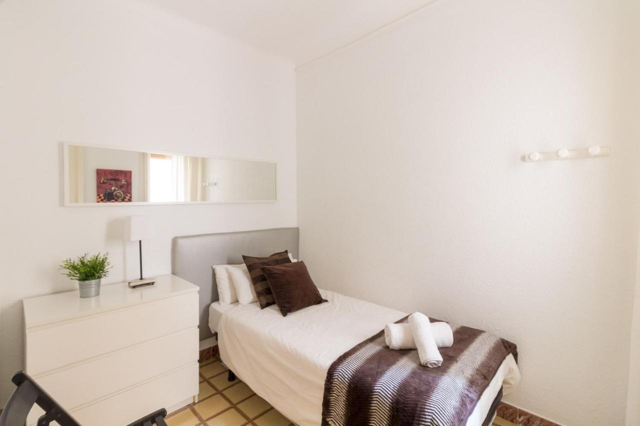 Rentbcn City Center Apartment Барселона Екстериор снимка